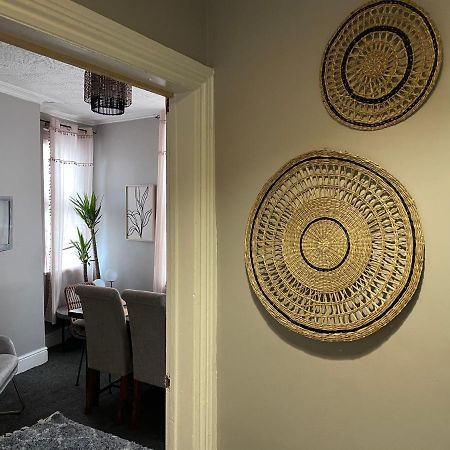 Perfect For Large Groups, Sleeps 15 Close To City Centre เชฟฟิลด์ ภายนอก รูปภาพ